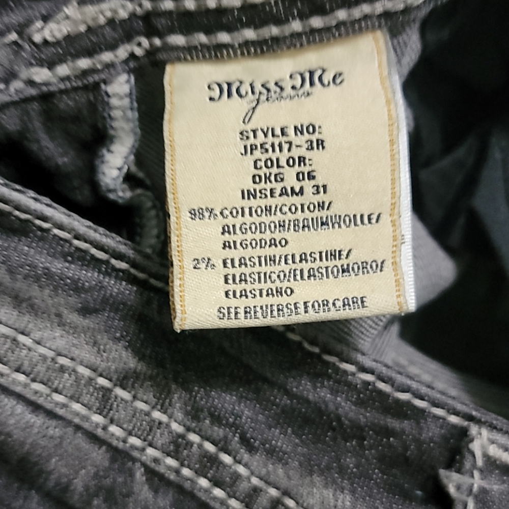 Jean - Picture 5 of 5